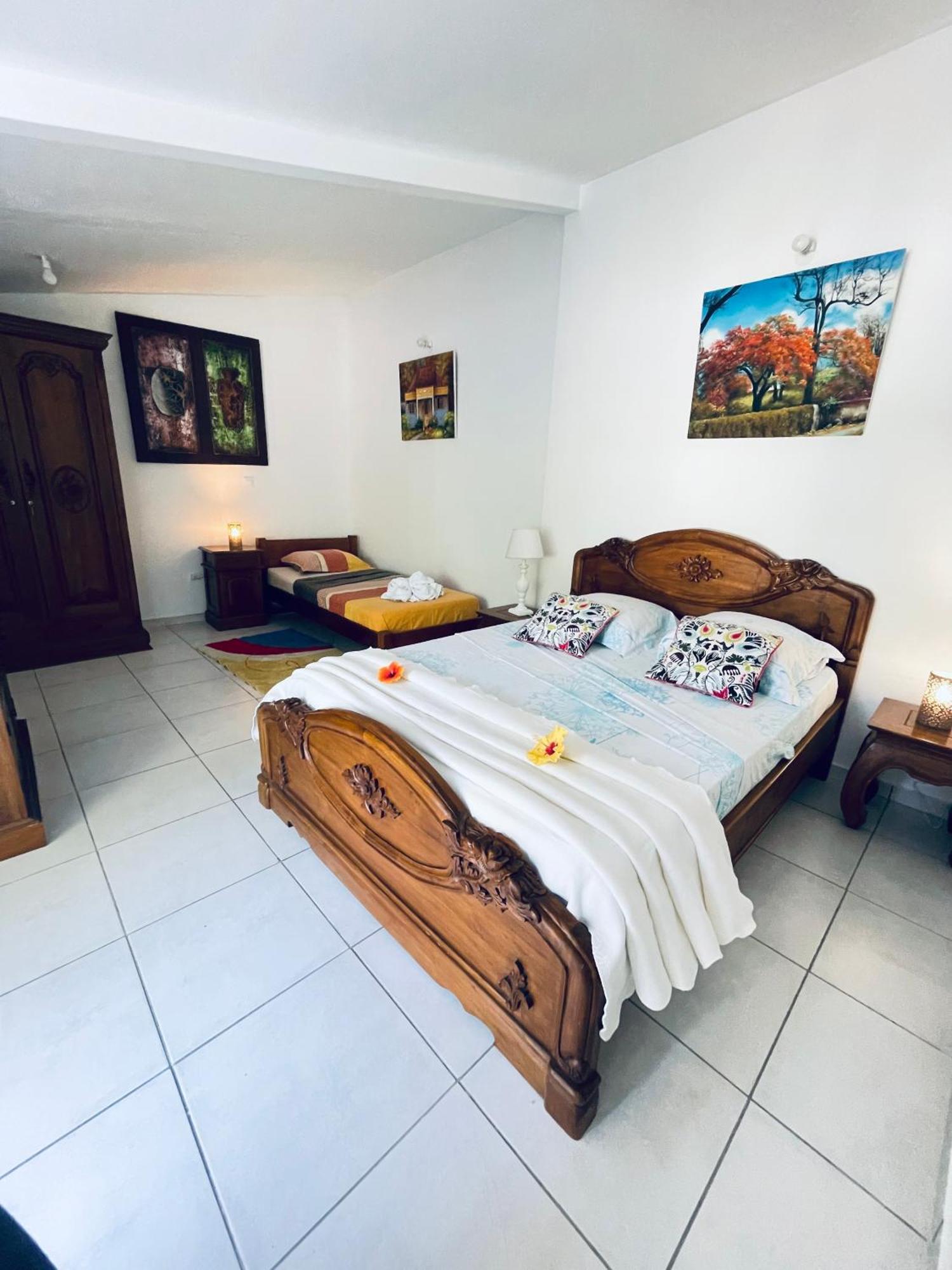 Adenora Bed & Breakfast Saint-Joseph Ngoại thất bức ảnh