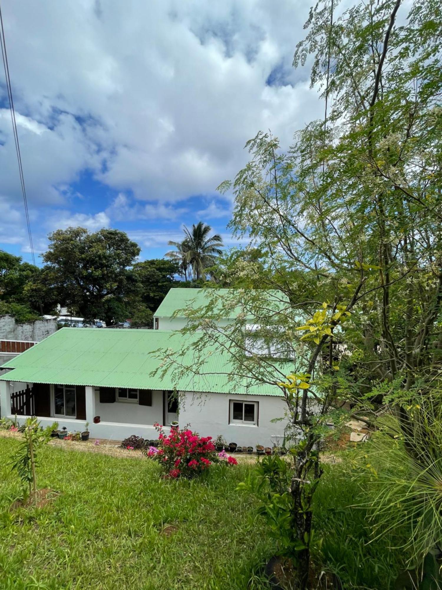 Adenora Bed & Breakfast Saint-Joseph Ngoại thất bức ảnh